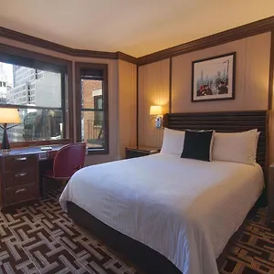 5* Отель Iroquois Times Square